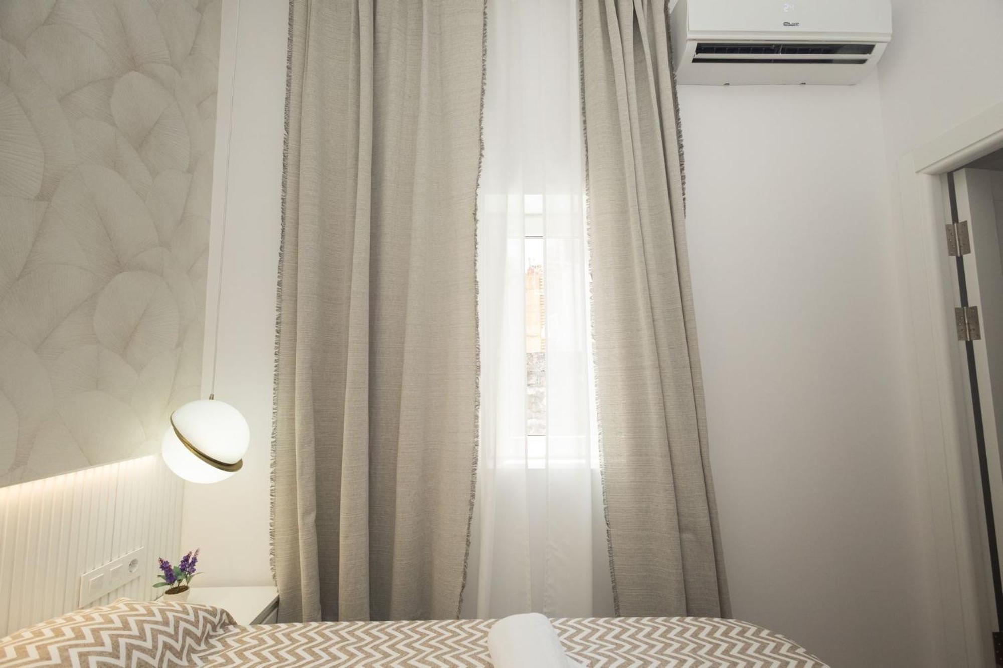 Ra Apartamentos Sevilla アリカンテ エクステリア 写真