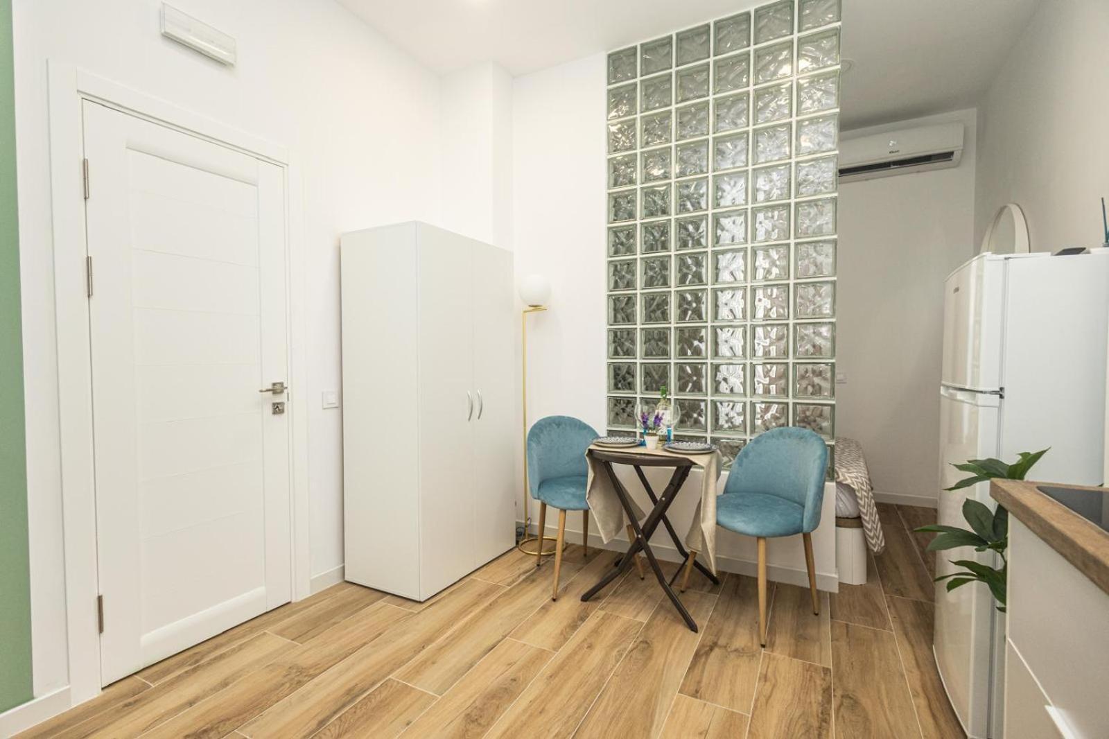 Ra Apartamentos Sevilla アリカンテ エクステリア 写真